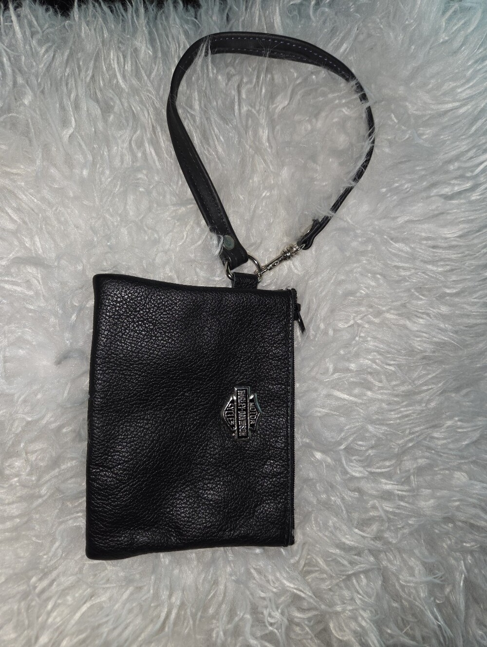 Harley-Davidson Black Leather Zipper Wristlet Wallet